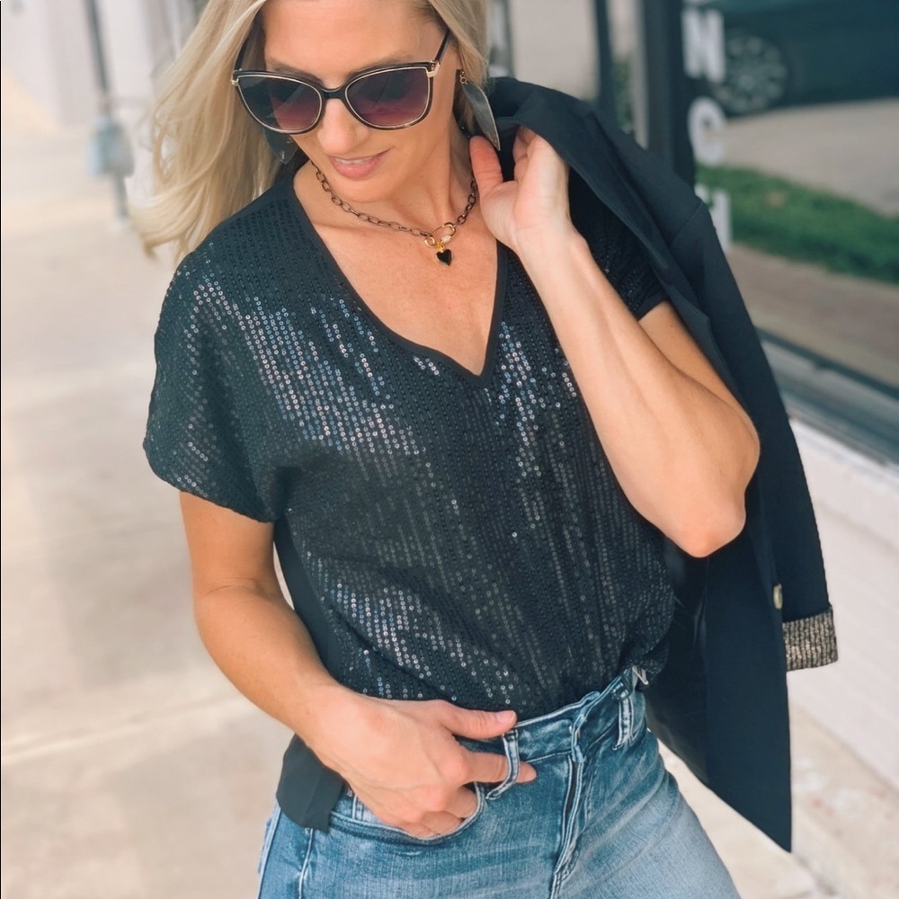 NYC Rooftop Party Top-Blk